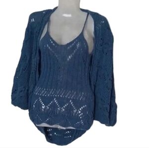 - KNITTED top and cardigan